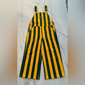 Game Bibs, unisex size 4T. Green and Gold colors.